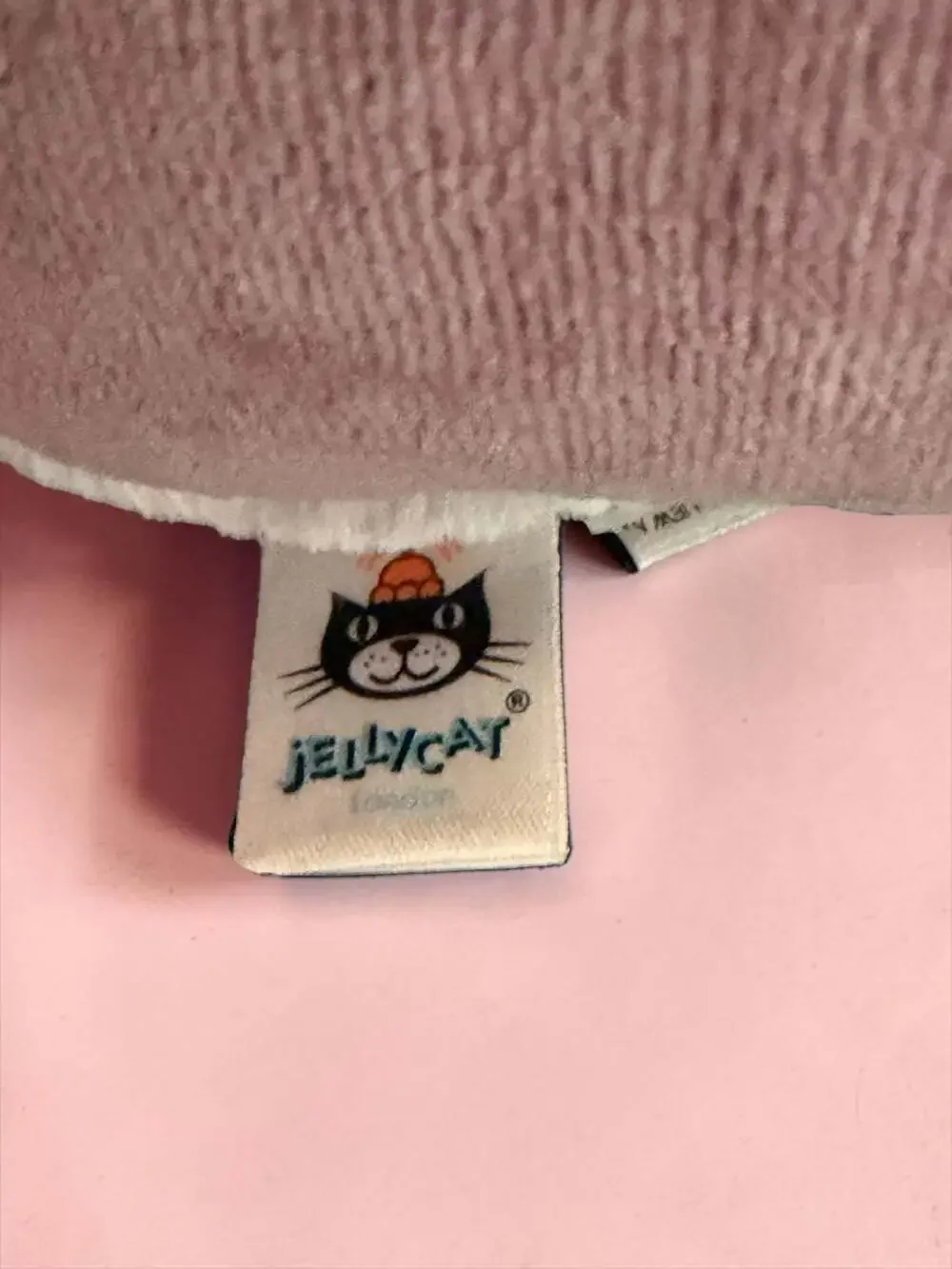 Jellycat amuseables camera